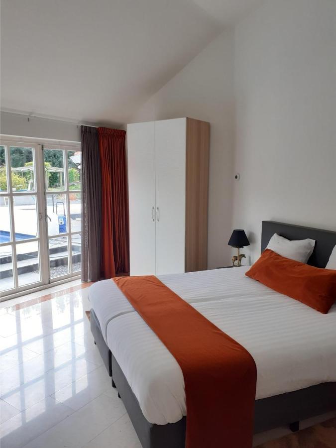Bed & Breakfast Trouwborst Ренен Экстерьер фото