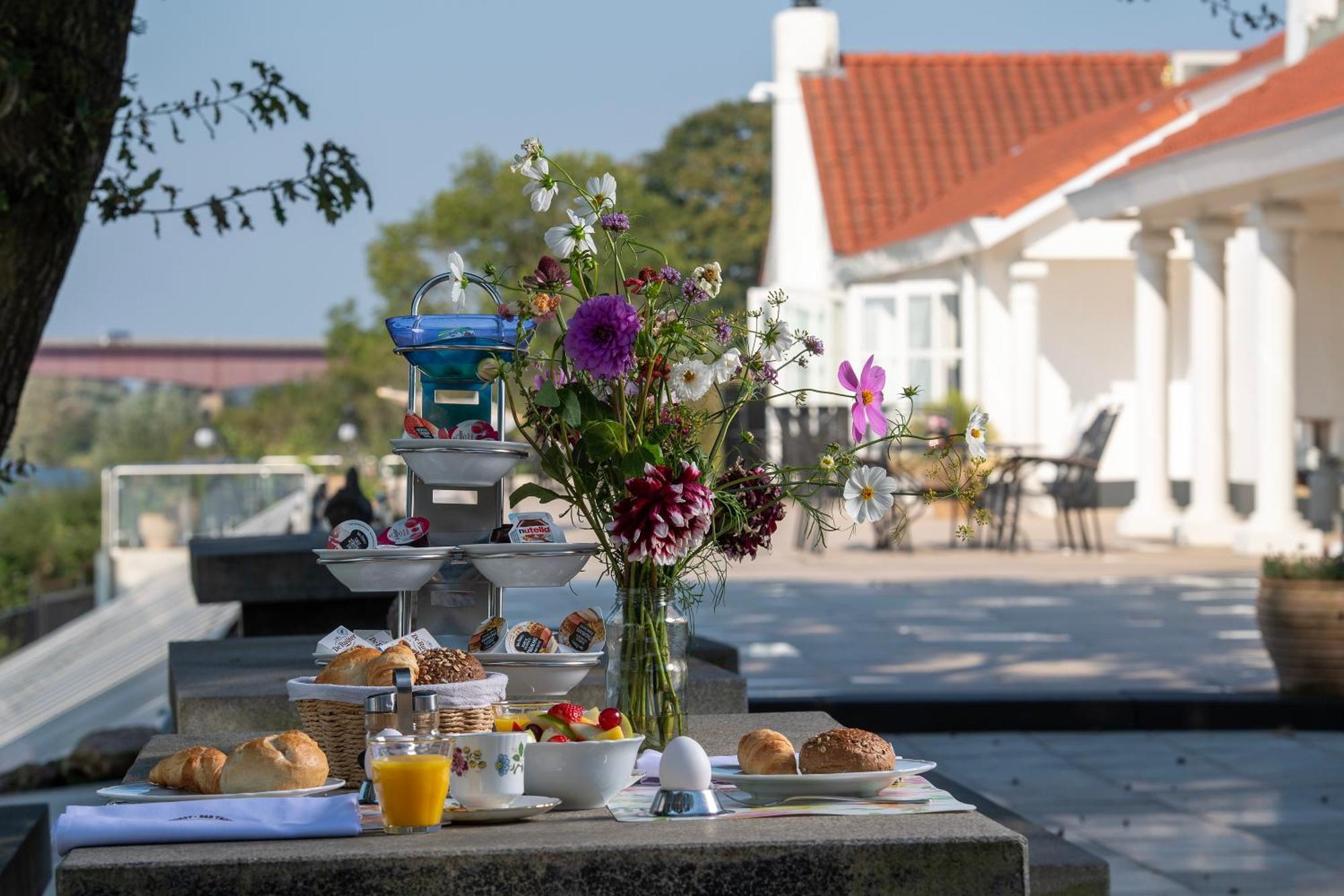 Bed & Breakfast Trouwborst Ренен Экстерьер фото